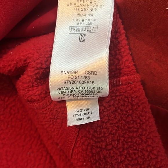 Patagonia, men’s size large, hooded sweatshirt. - Picture 8 of 8